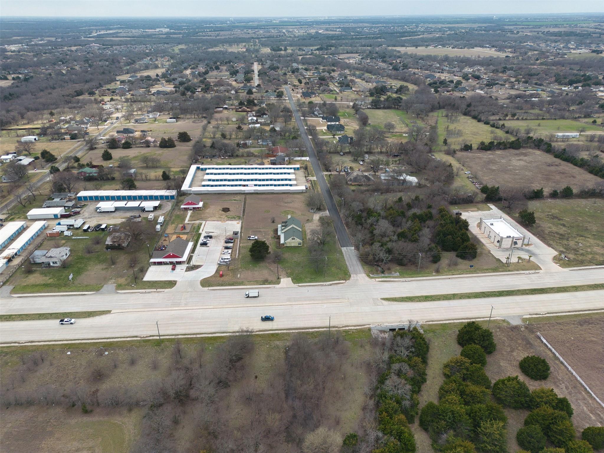 main property photo 19