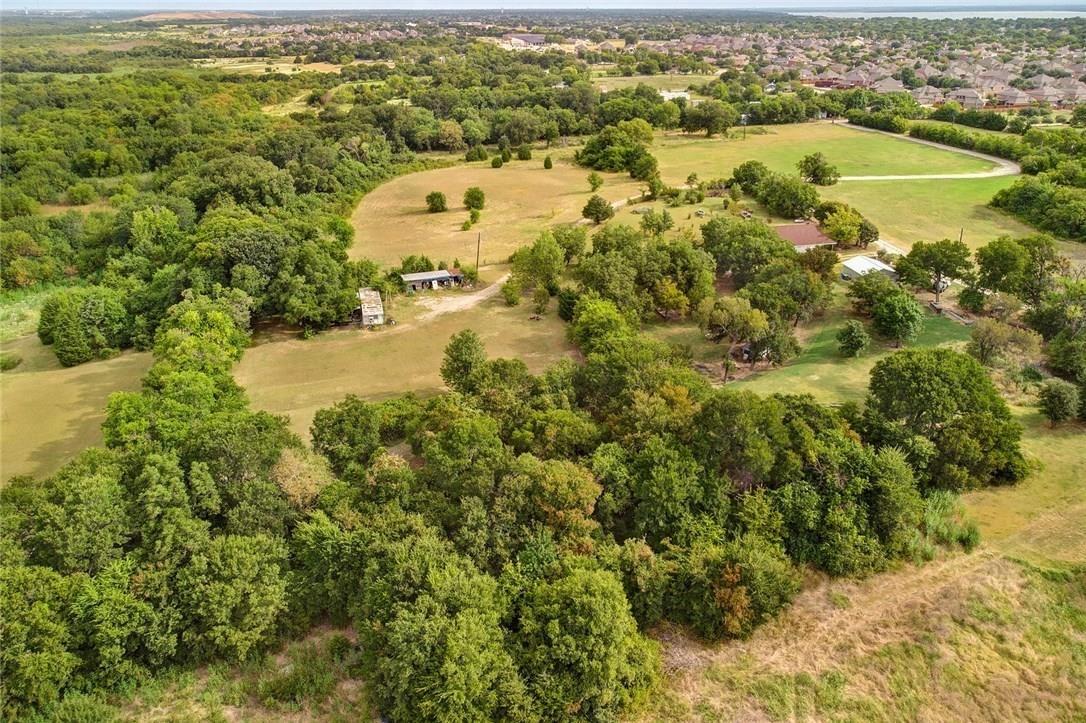 main property photo 9