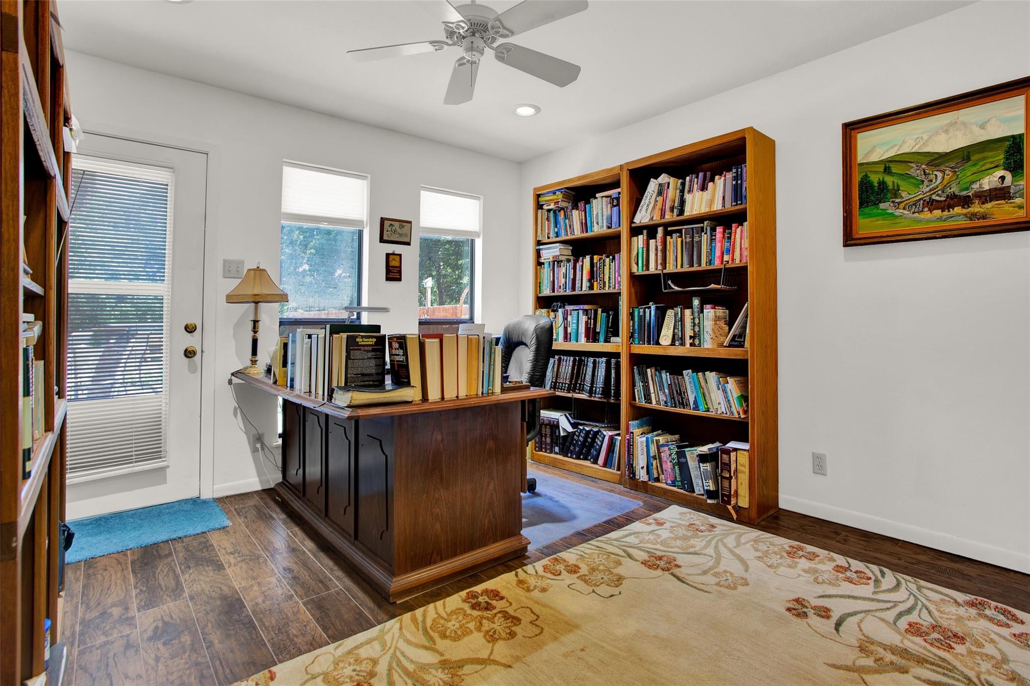 main property photo 30