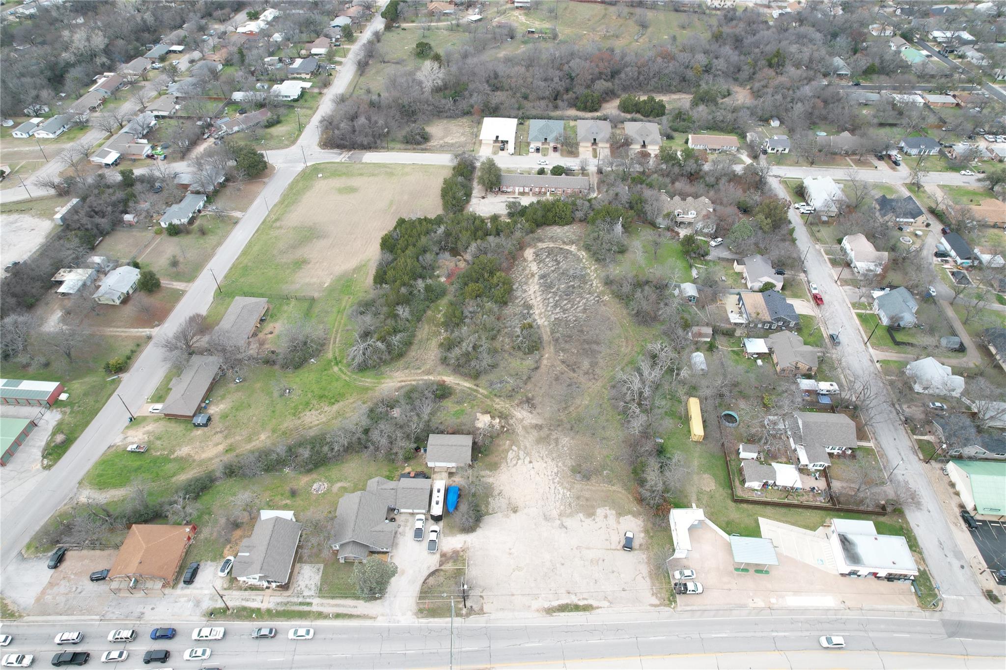main property photo 7