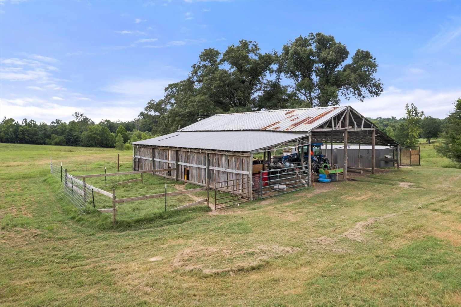 main property photo 12