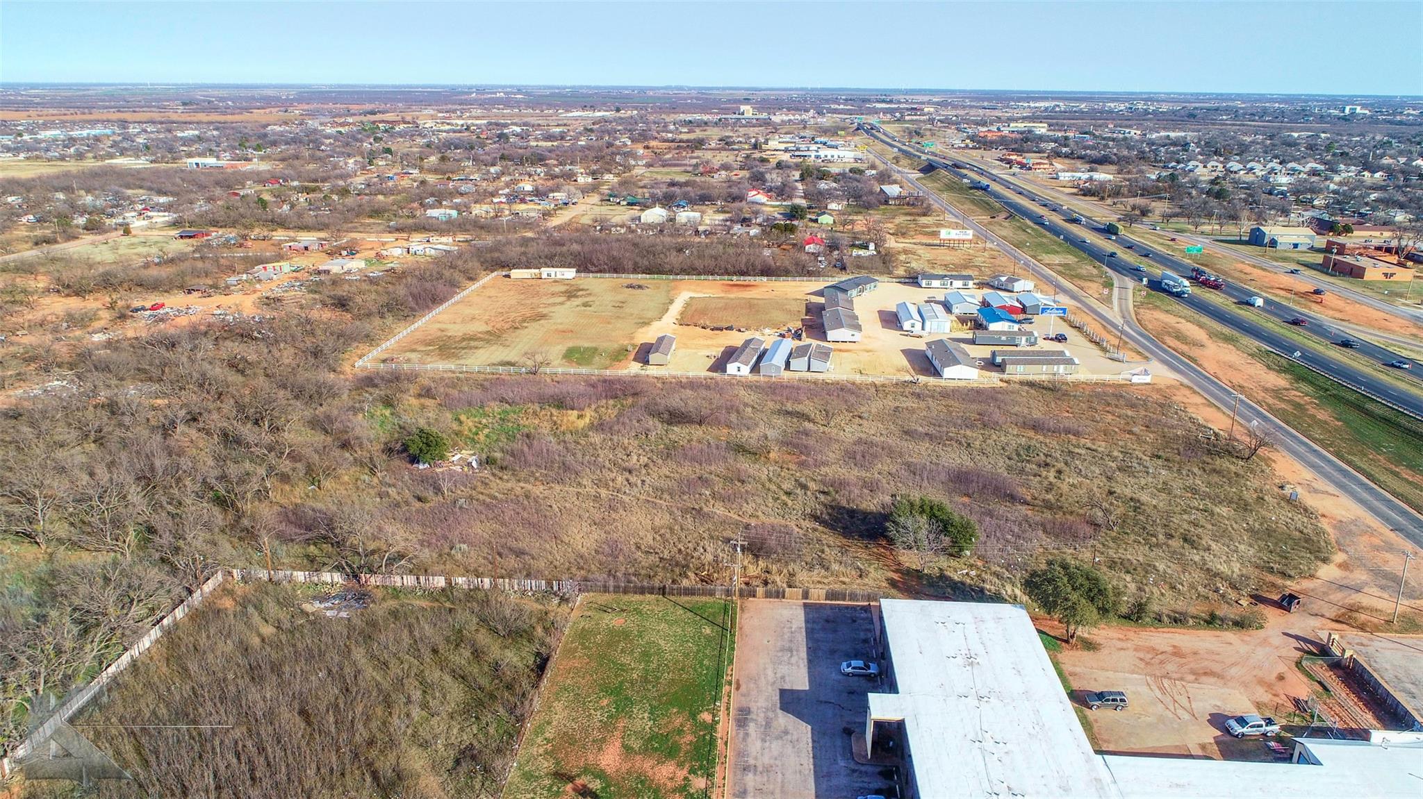 main property photo 12