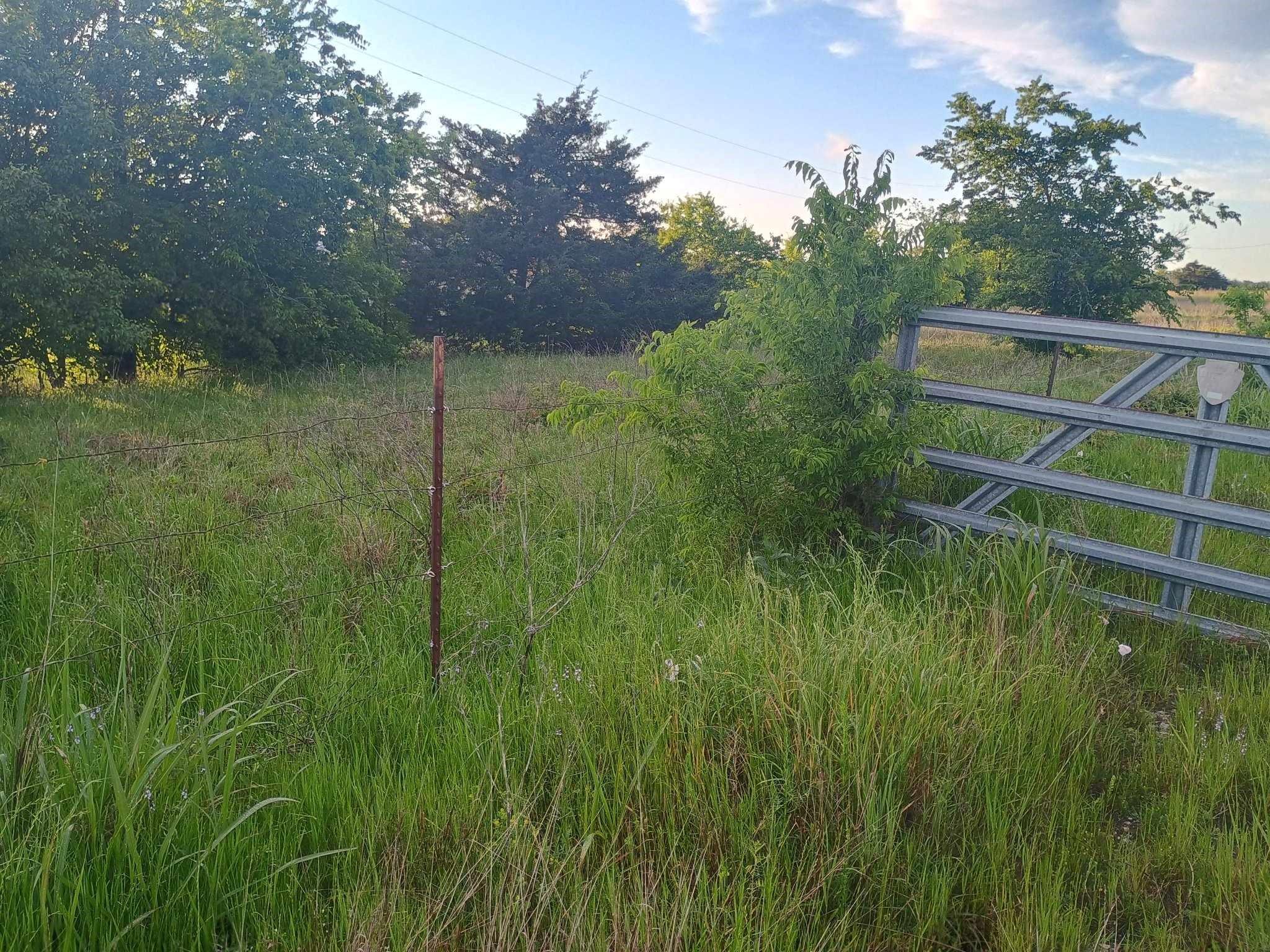 main property photo 9