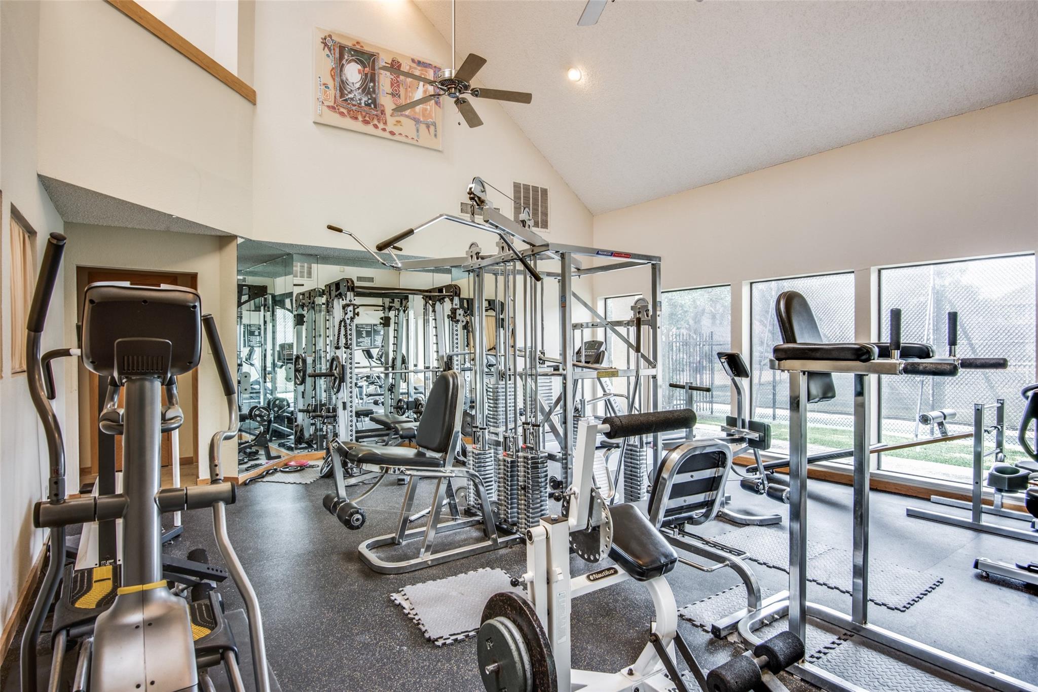 property viewer photo 28