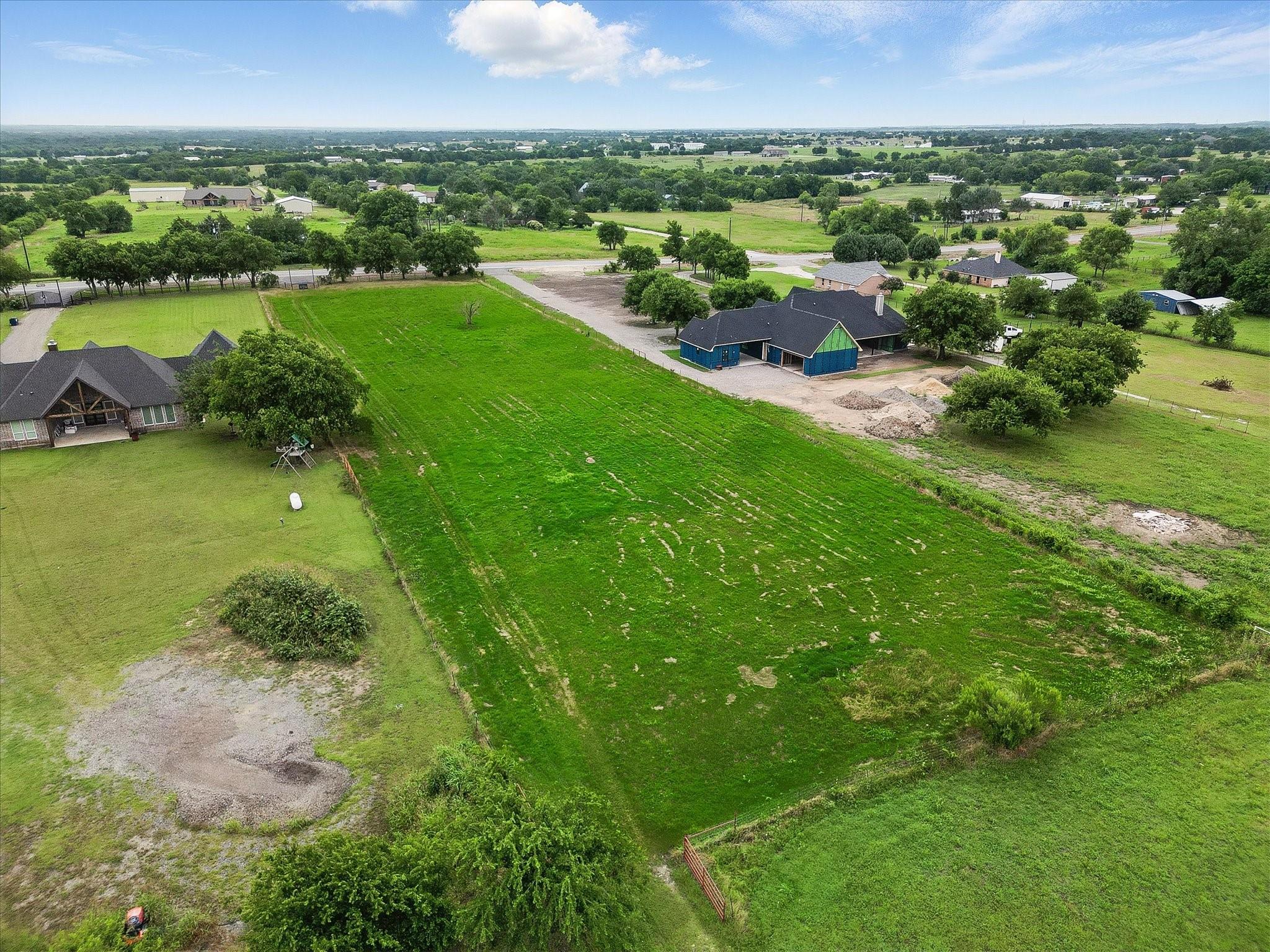 main property photo 15
