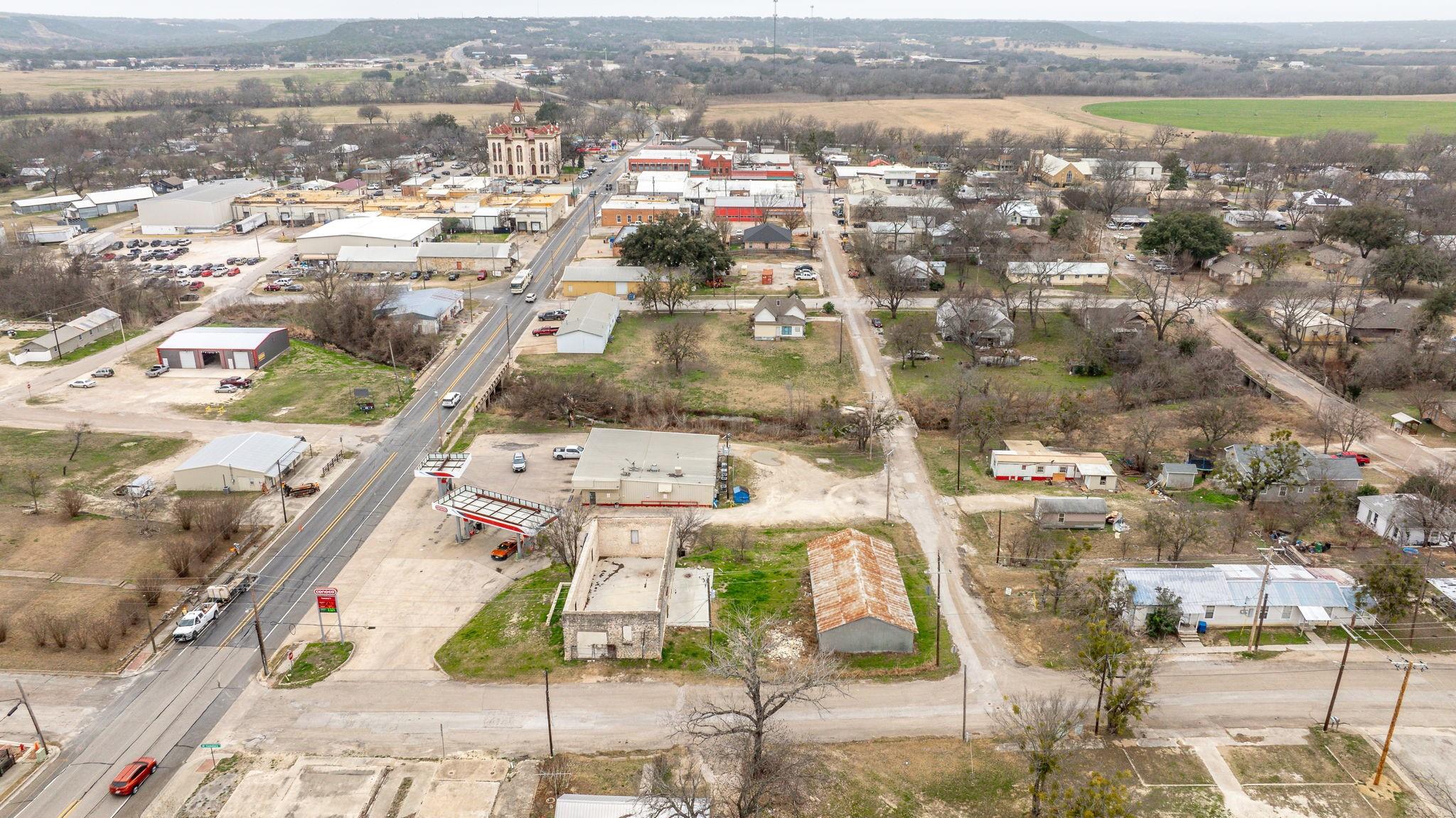 main property photo 14
