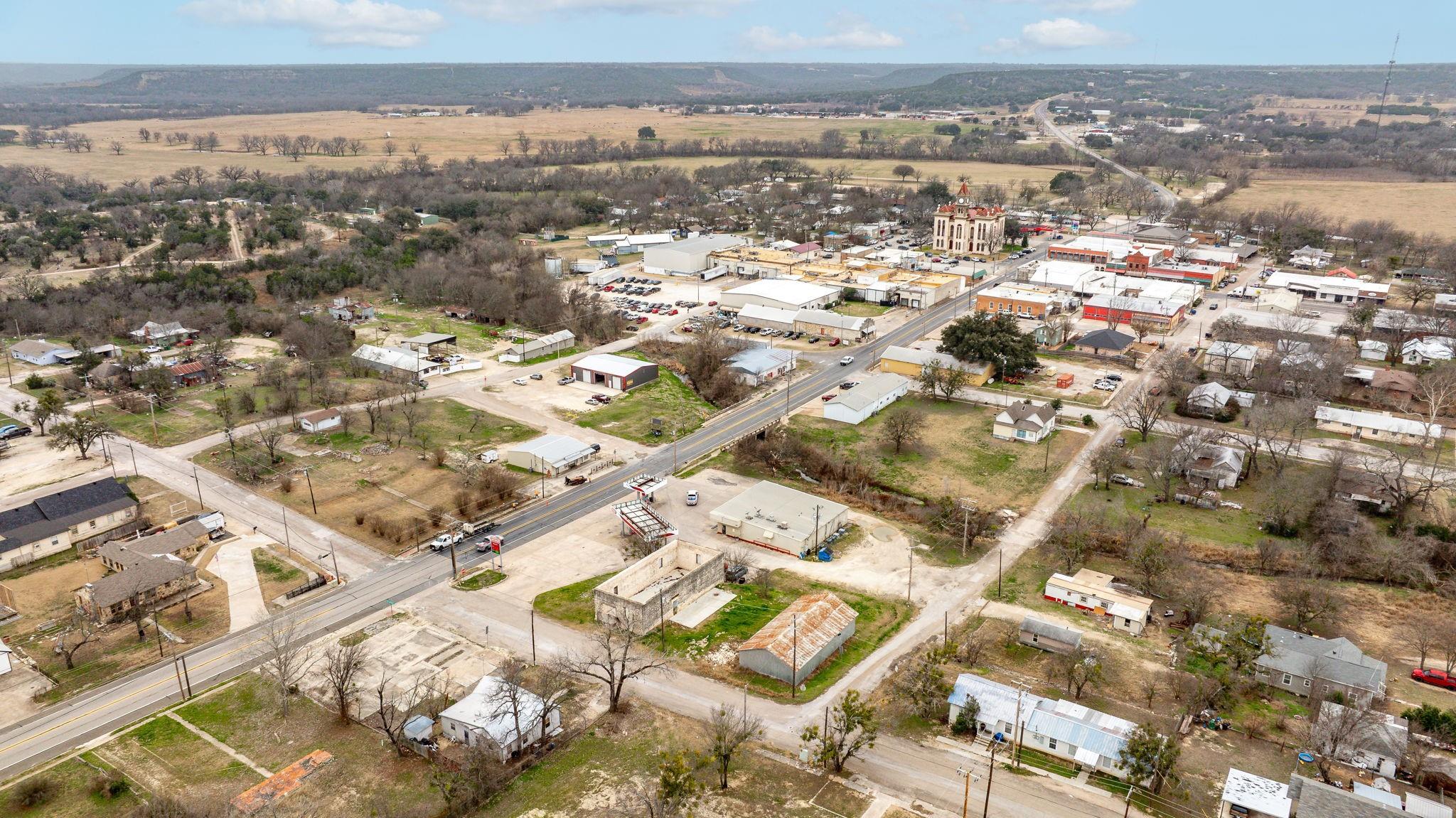 main property photo 17