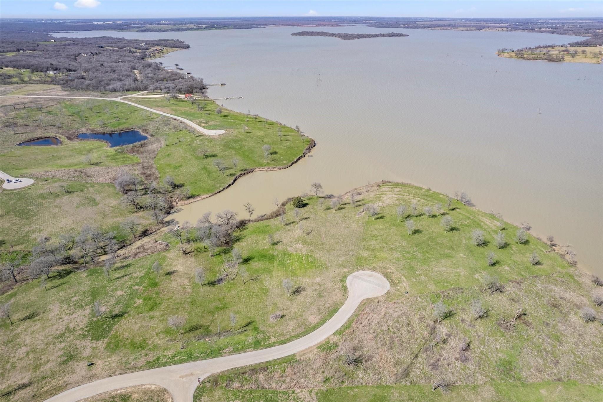 main property photo 3