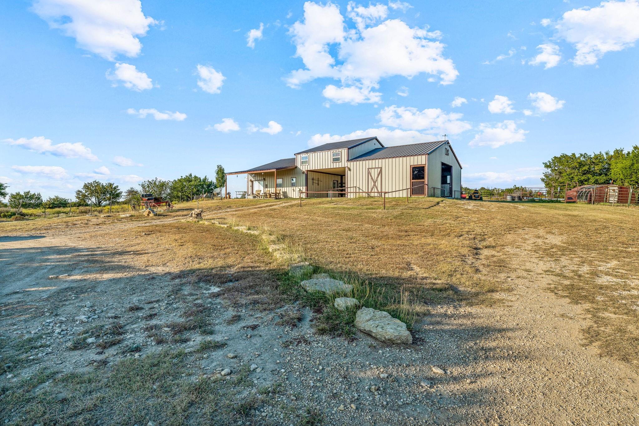 main property photo 26