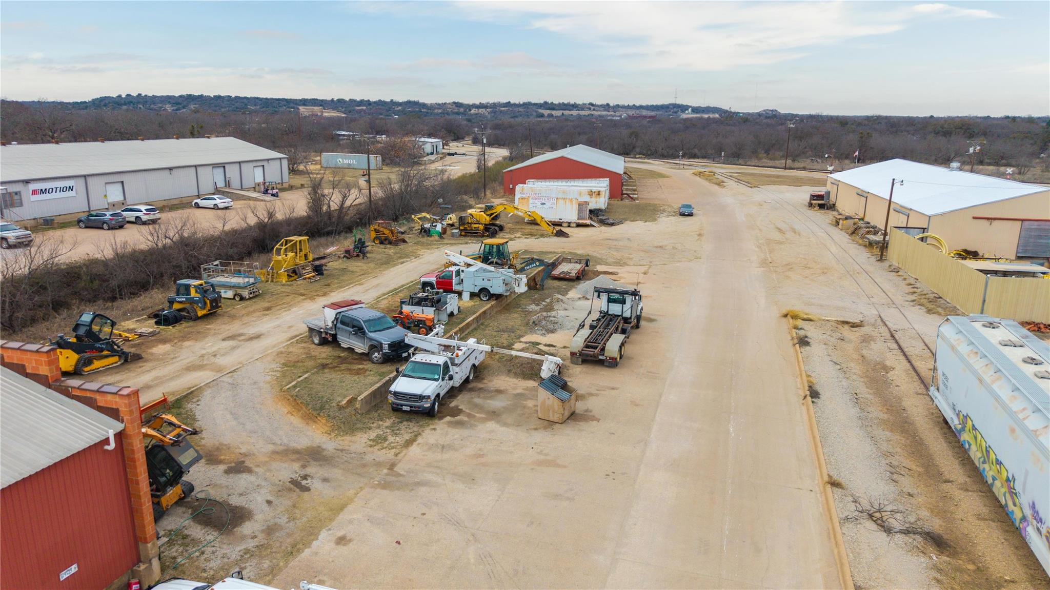 main property photo 17