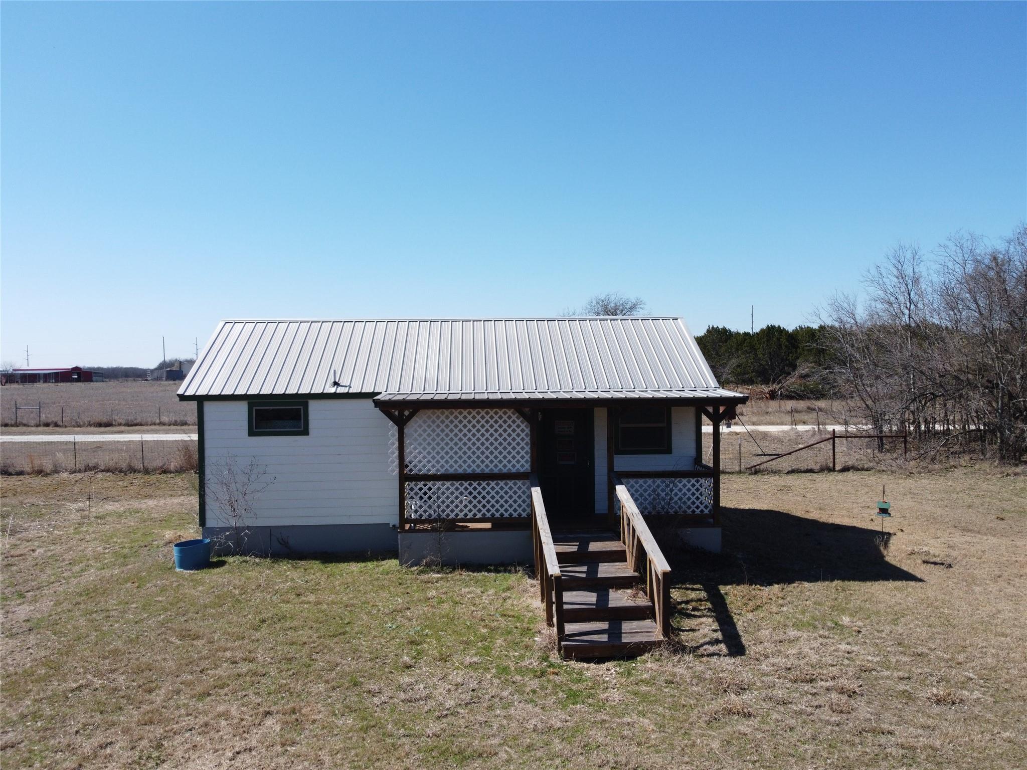 main property photo 12