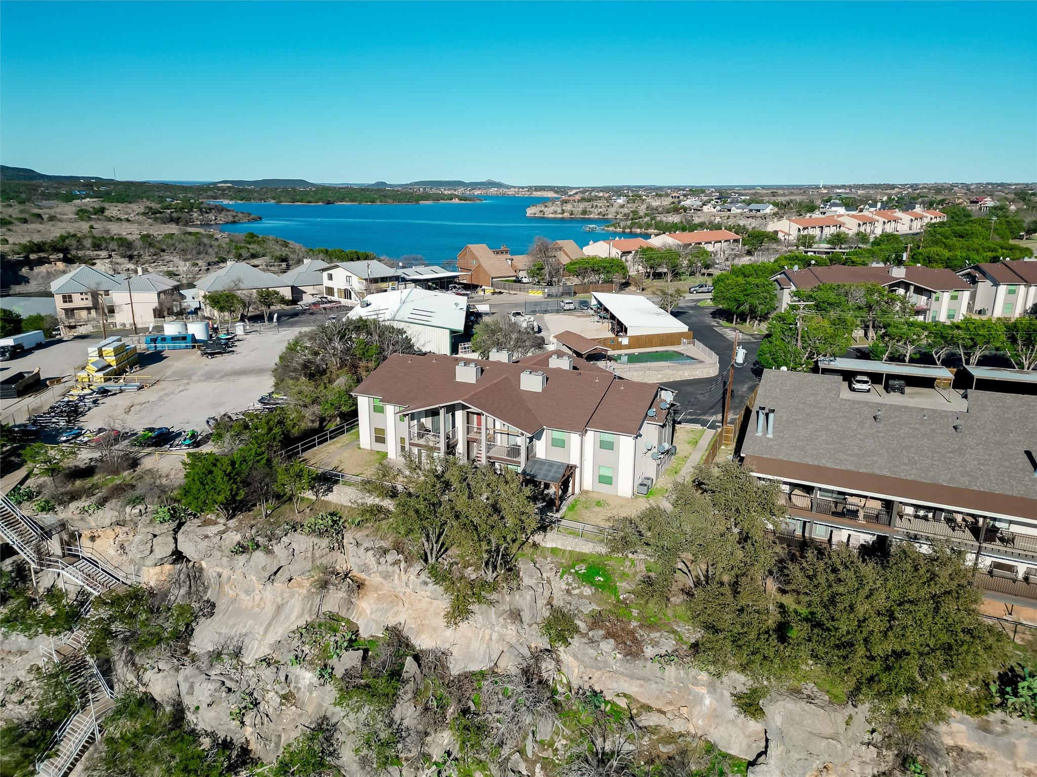 main property photo 26