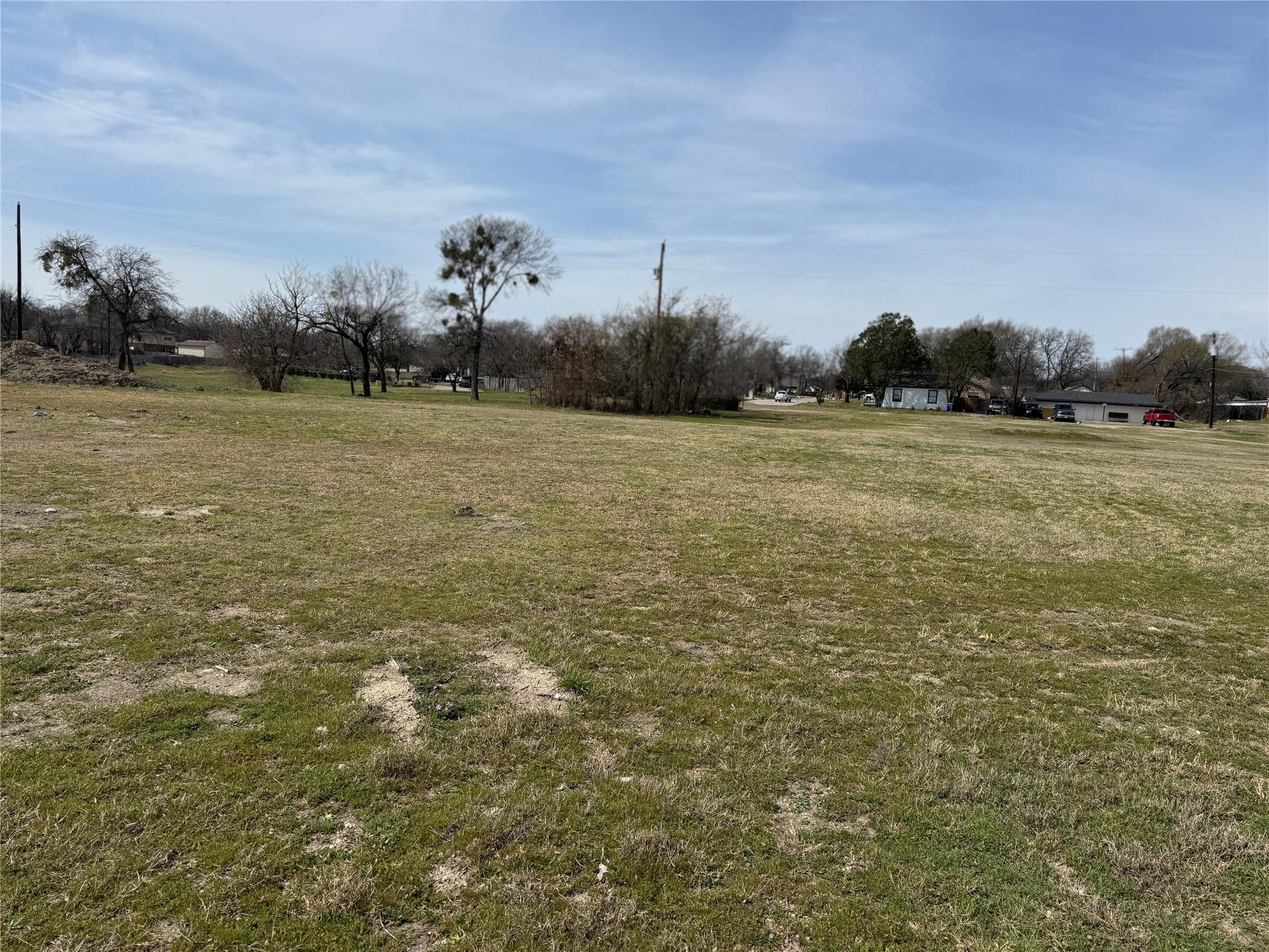 main property photo 17