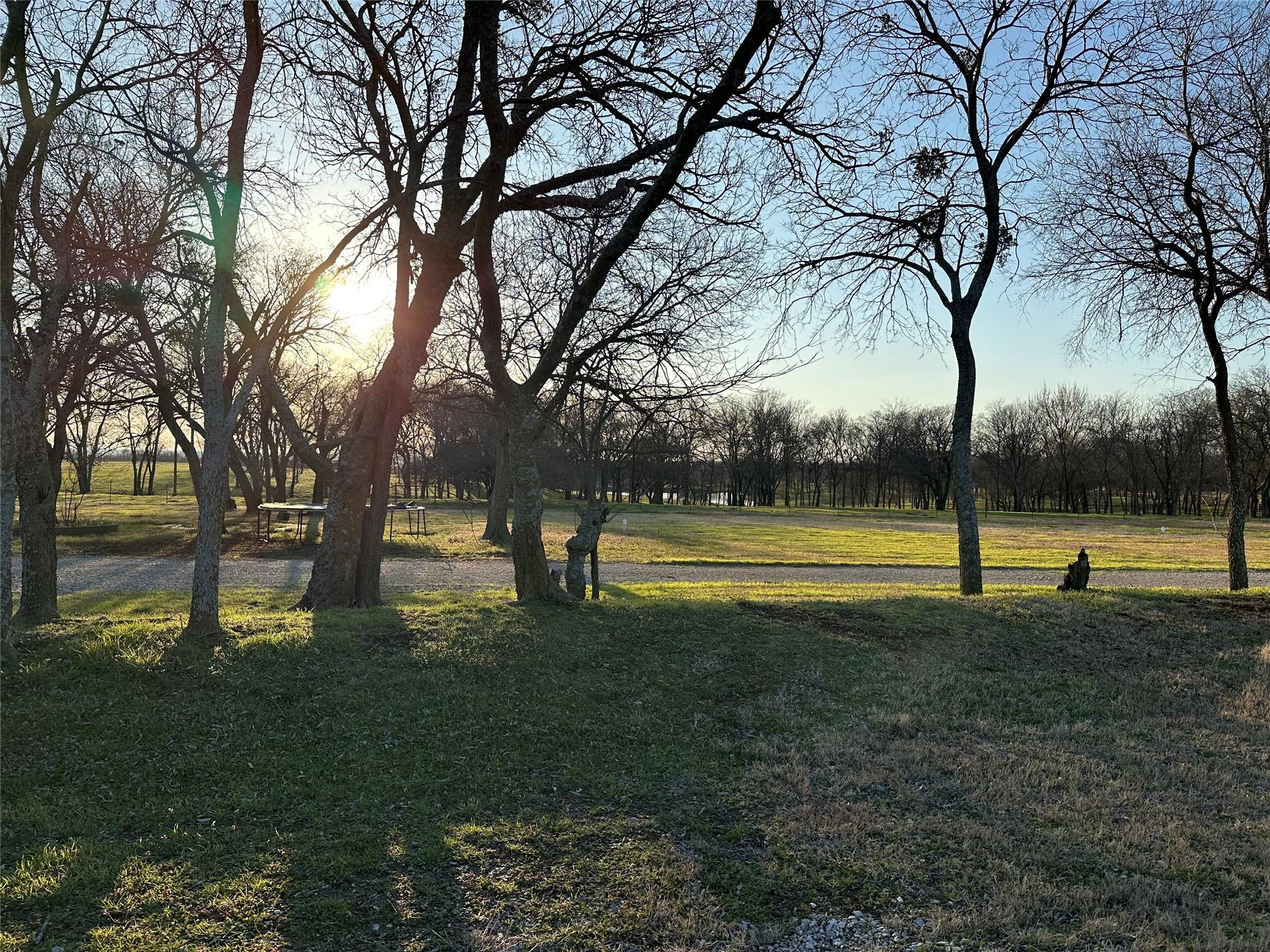 main property photo 16