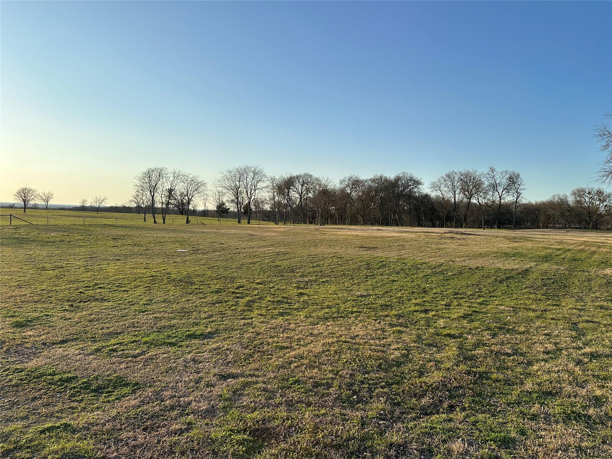 main property photo 20