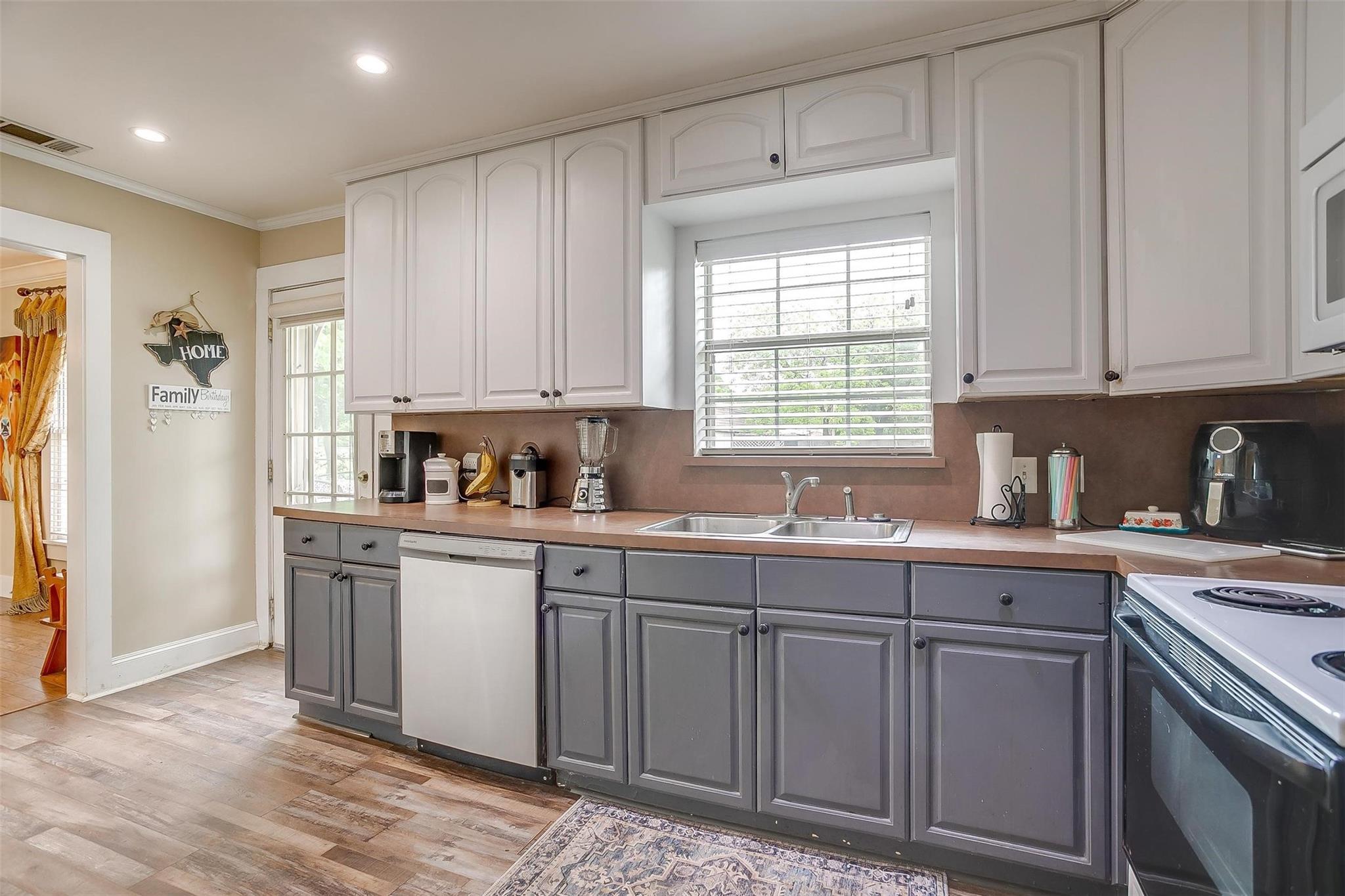 property viewer photo 14