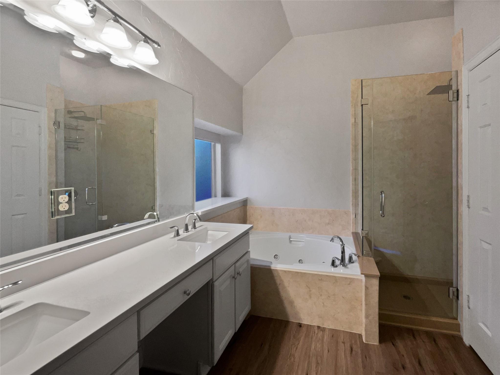 property viewer photo 17