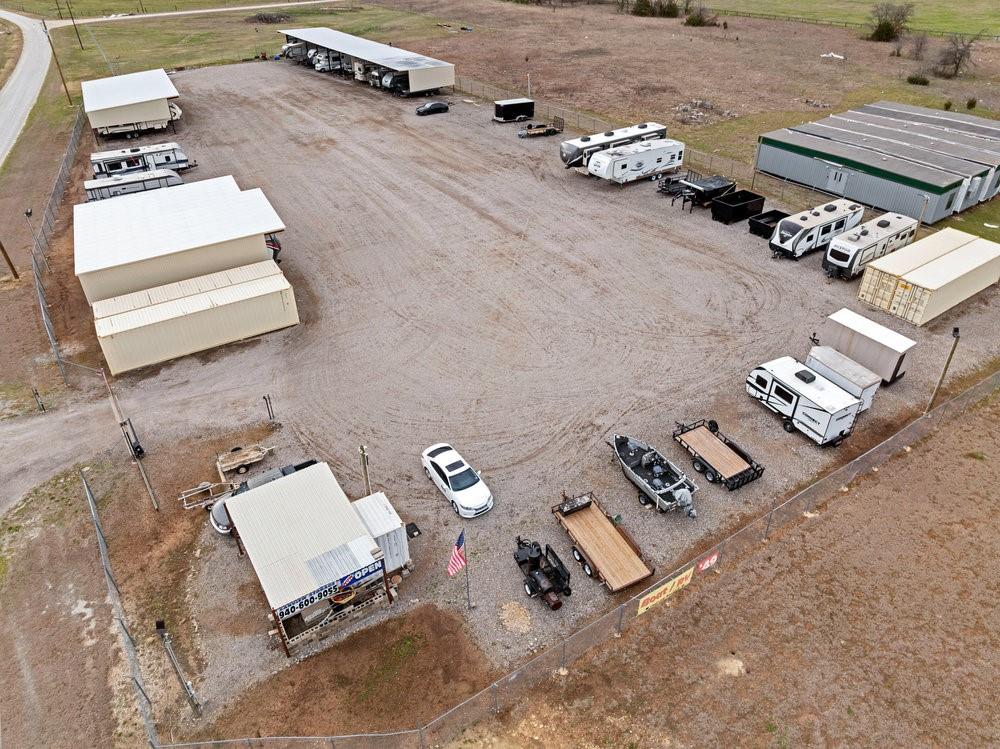 main property photo 13