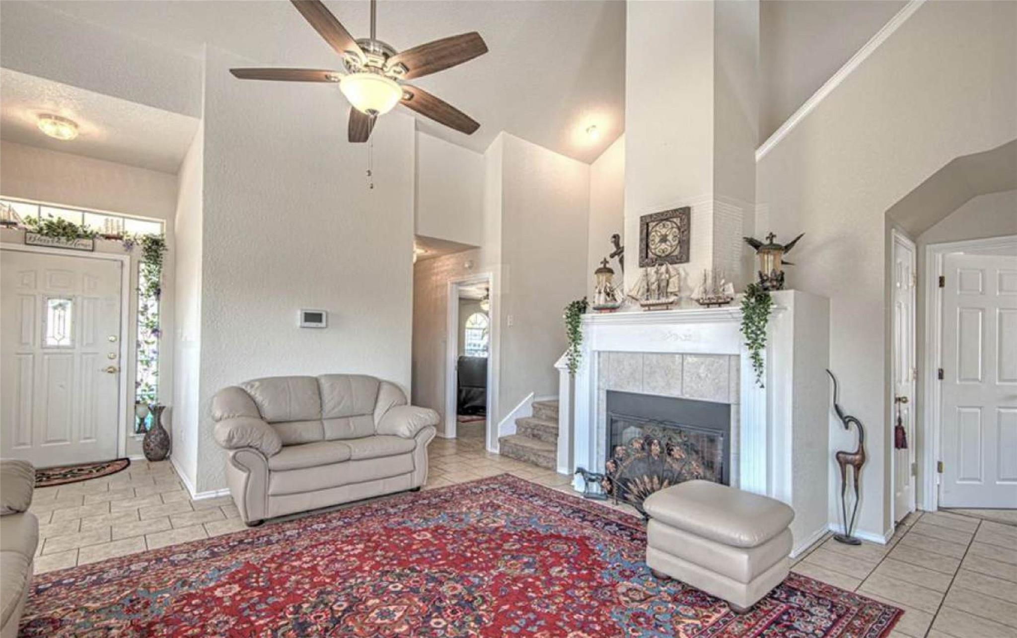 property viewer photo 10