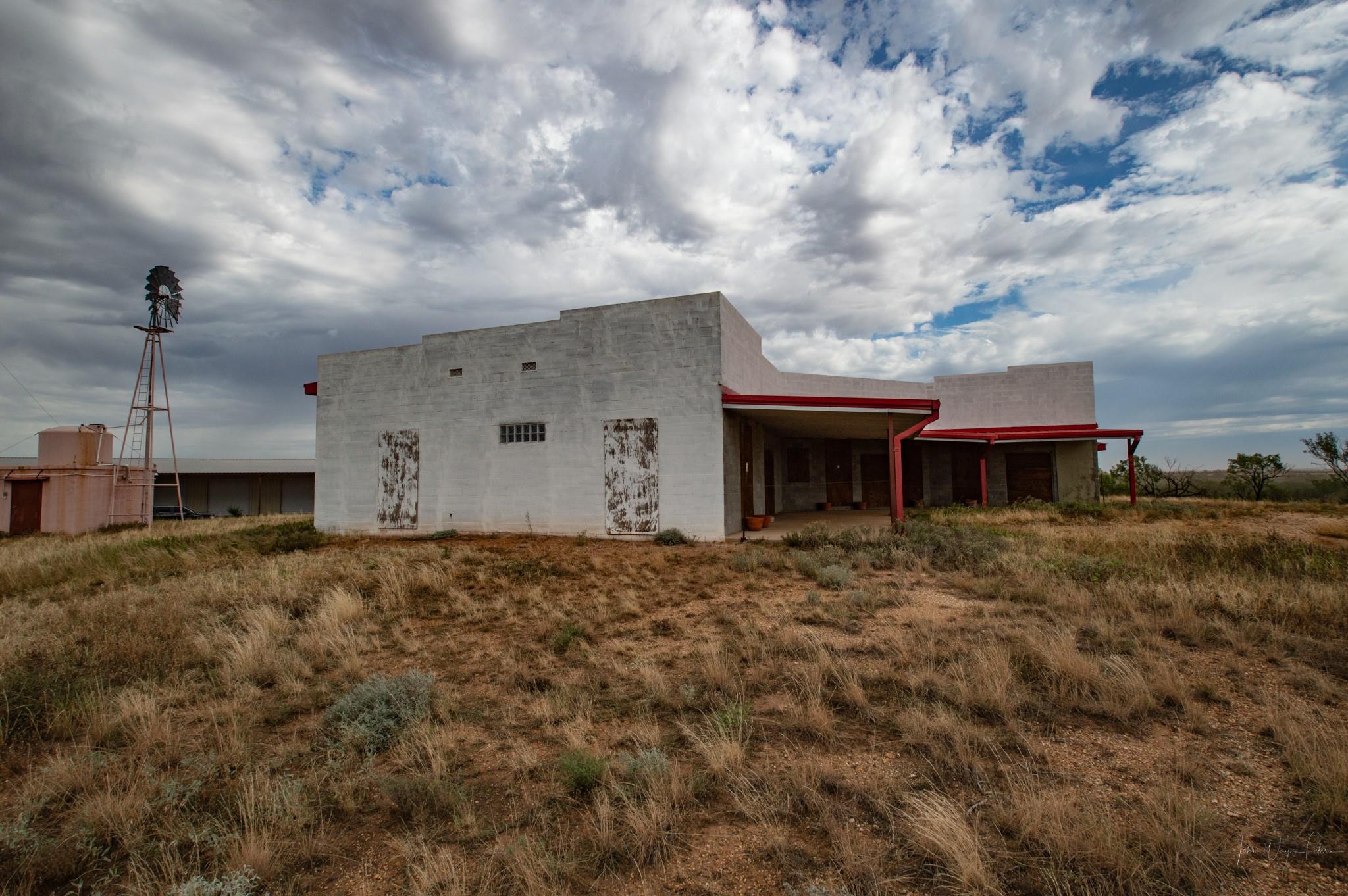main property photo 15