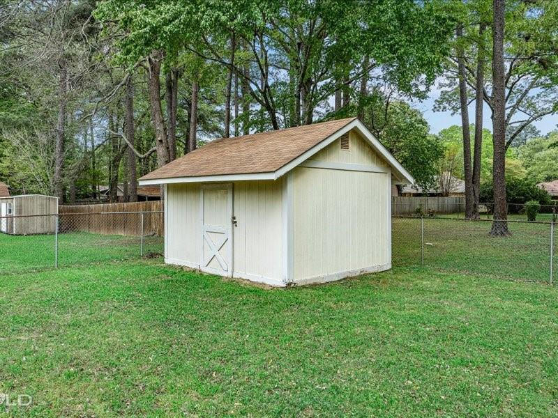 property viewer photo 24