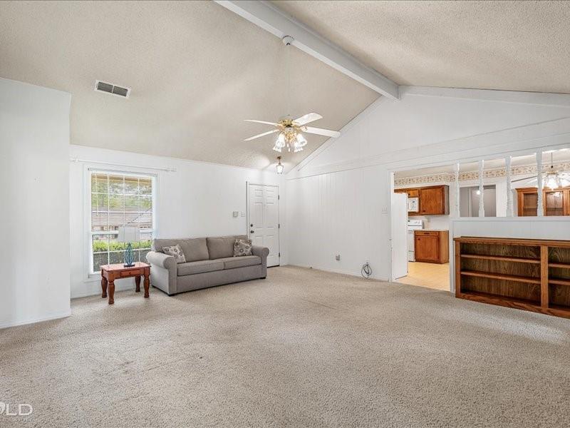 property viewer photo 3