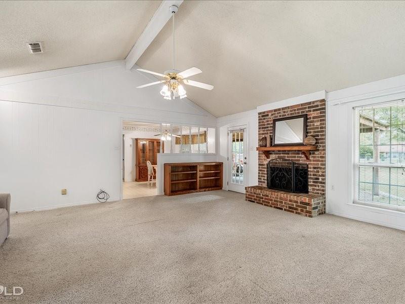 property viewer photo 5
