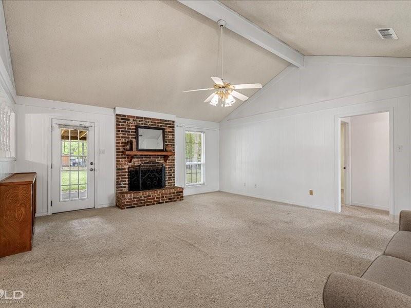 property viewer photo 6