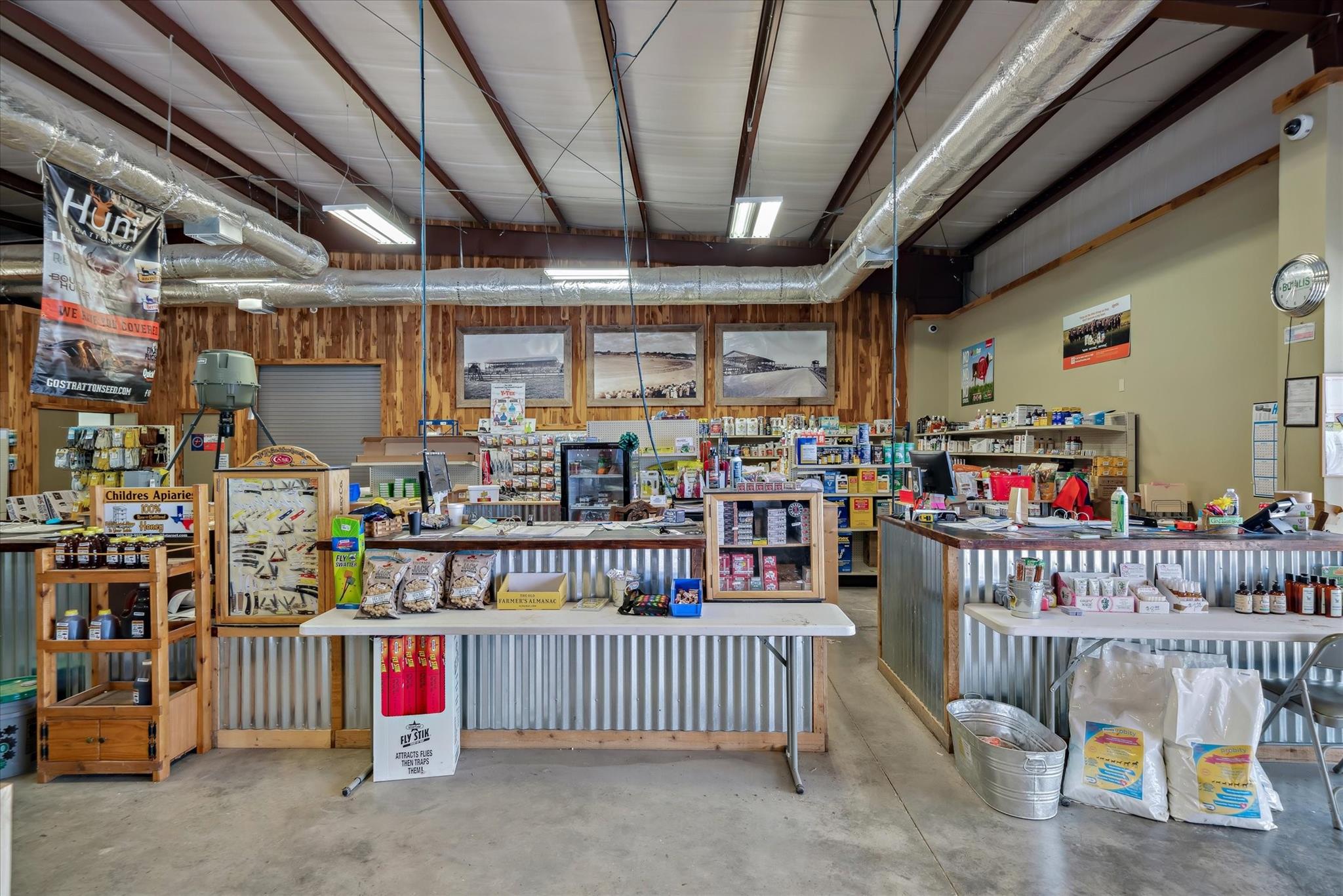 main property photo 19