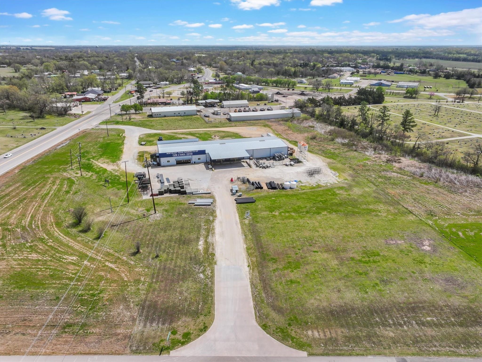 main property photo 3
