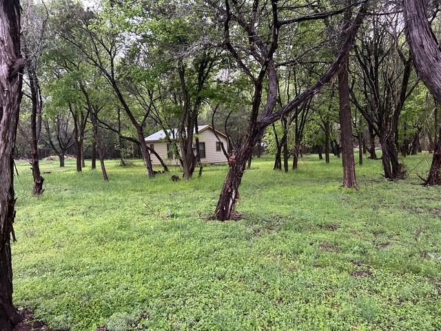 main property photo 29