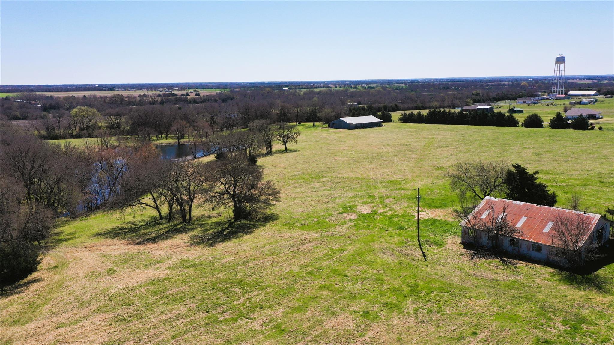 main property photo 8