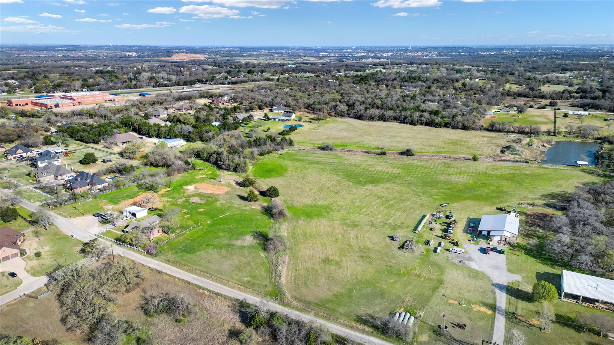 main property photo 7