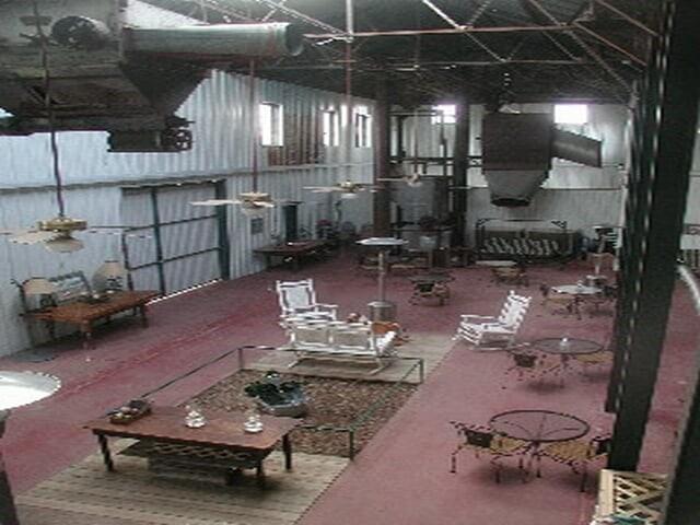 main property photo 18