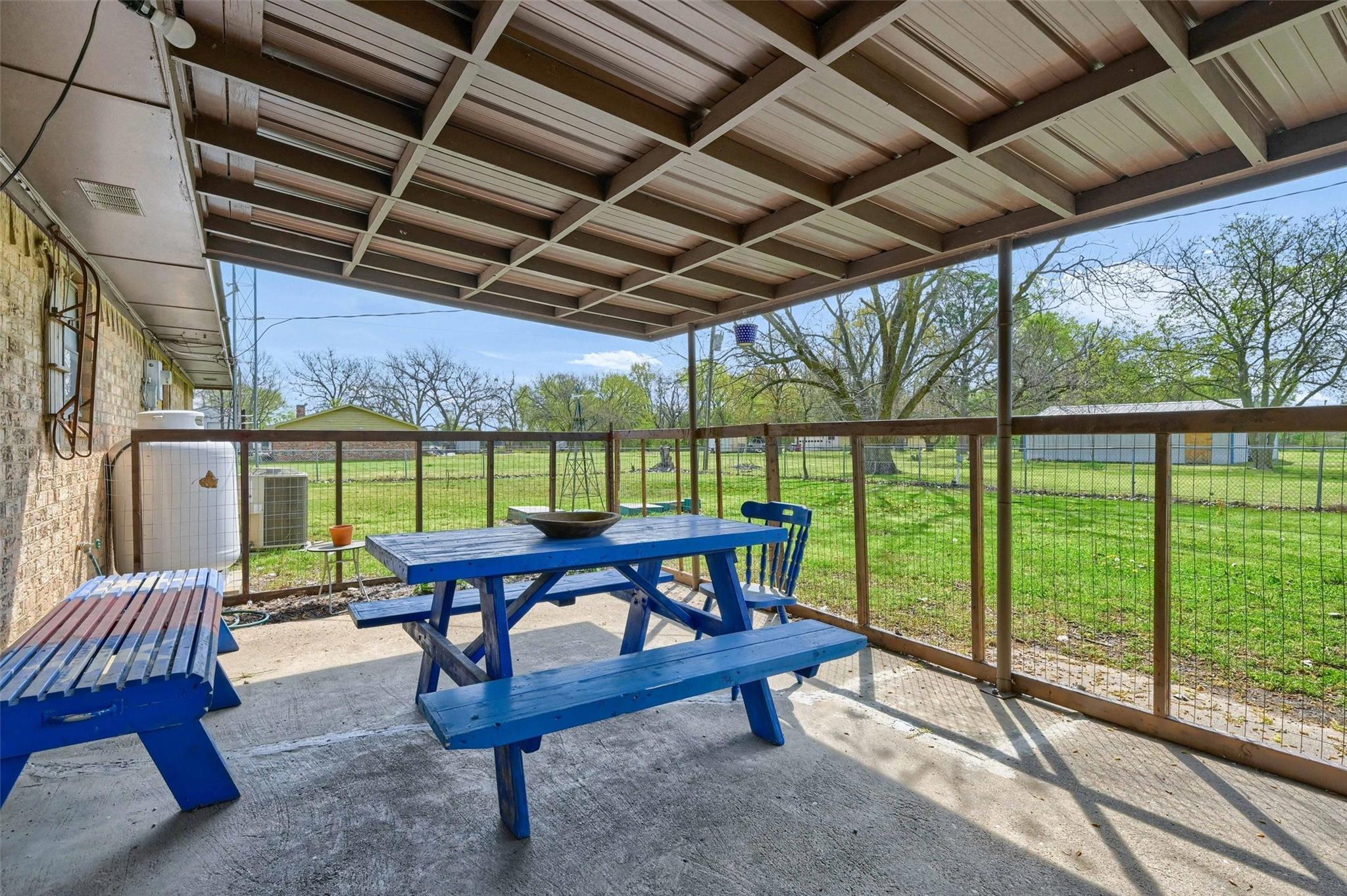 property viewer photo 19