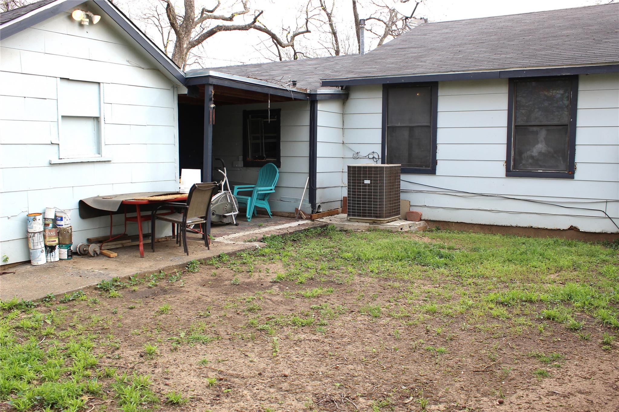 main property photo 14