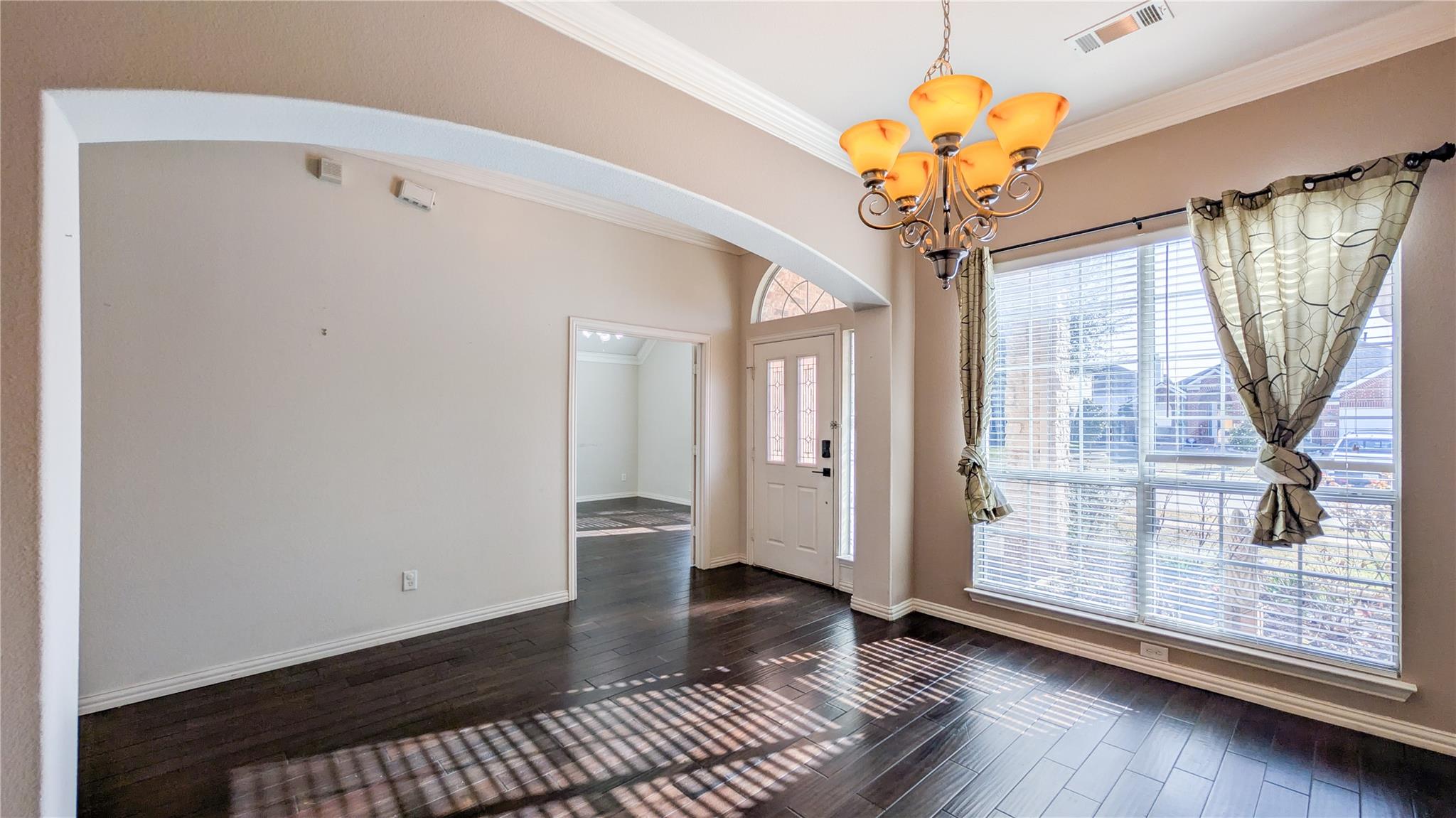property viewer photo 3