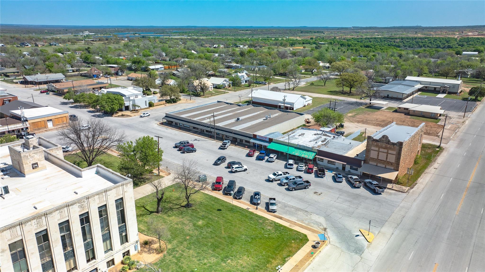 main property photo 17