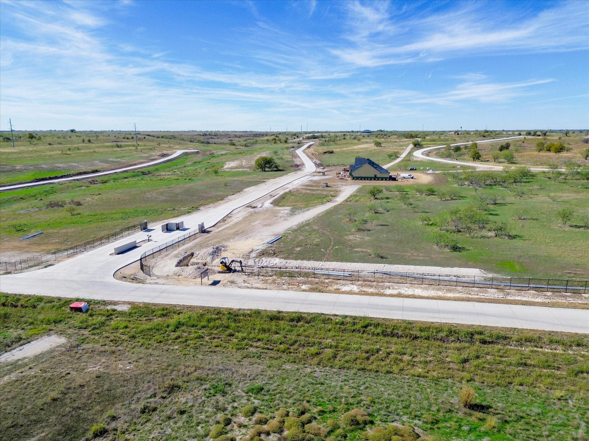 main property photo 19