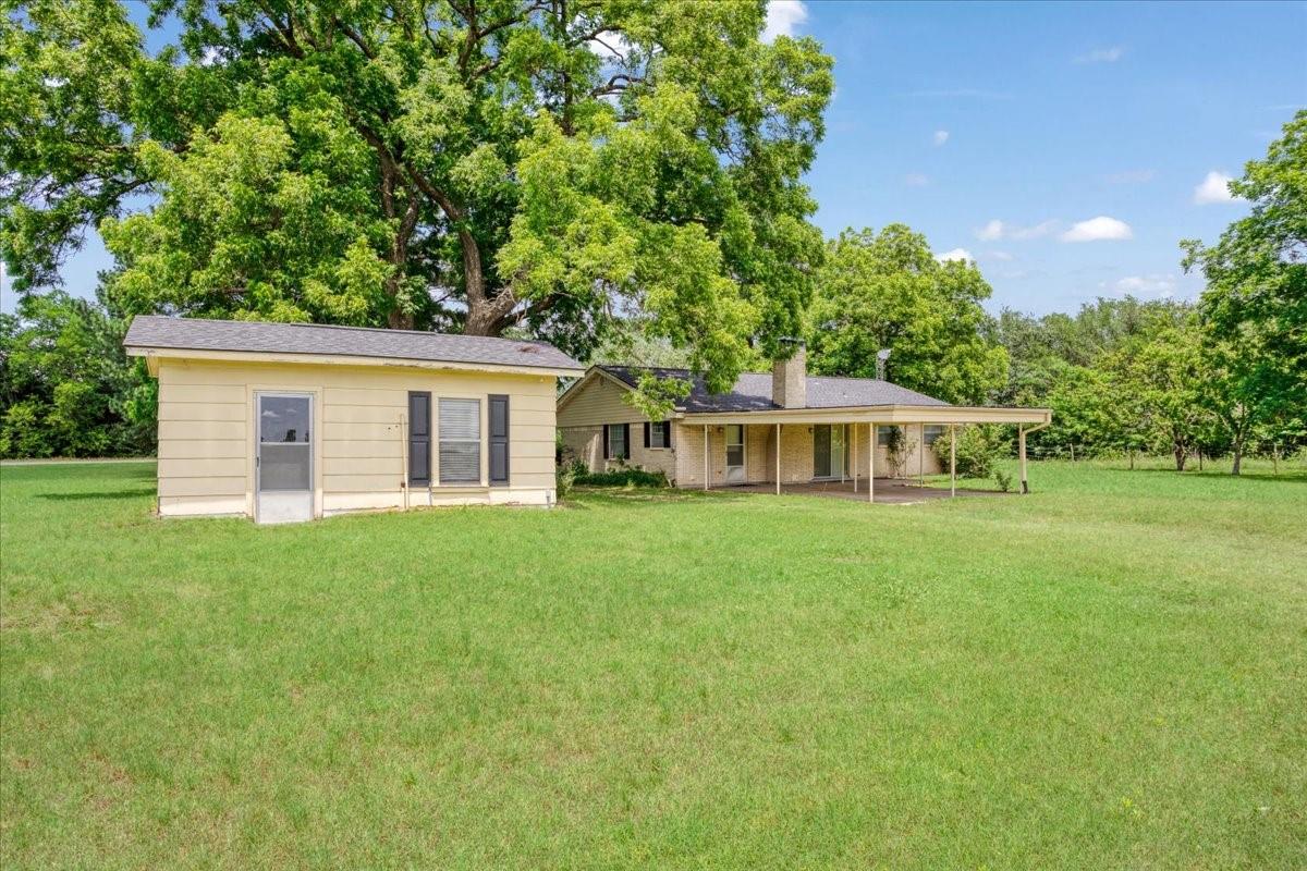 main property photo 11