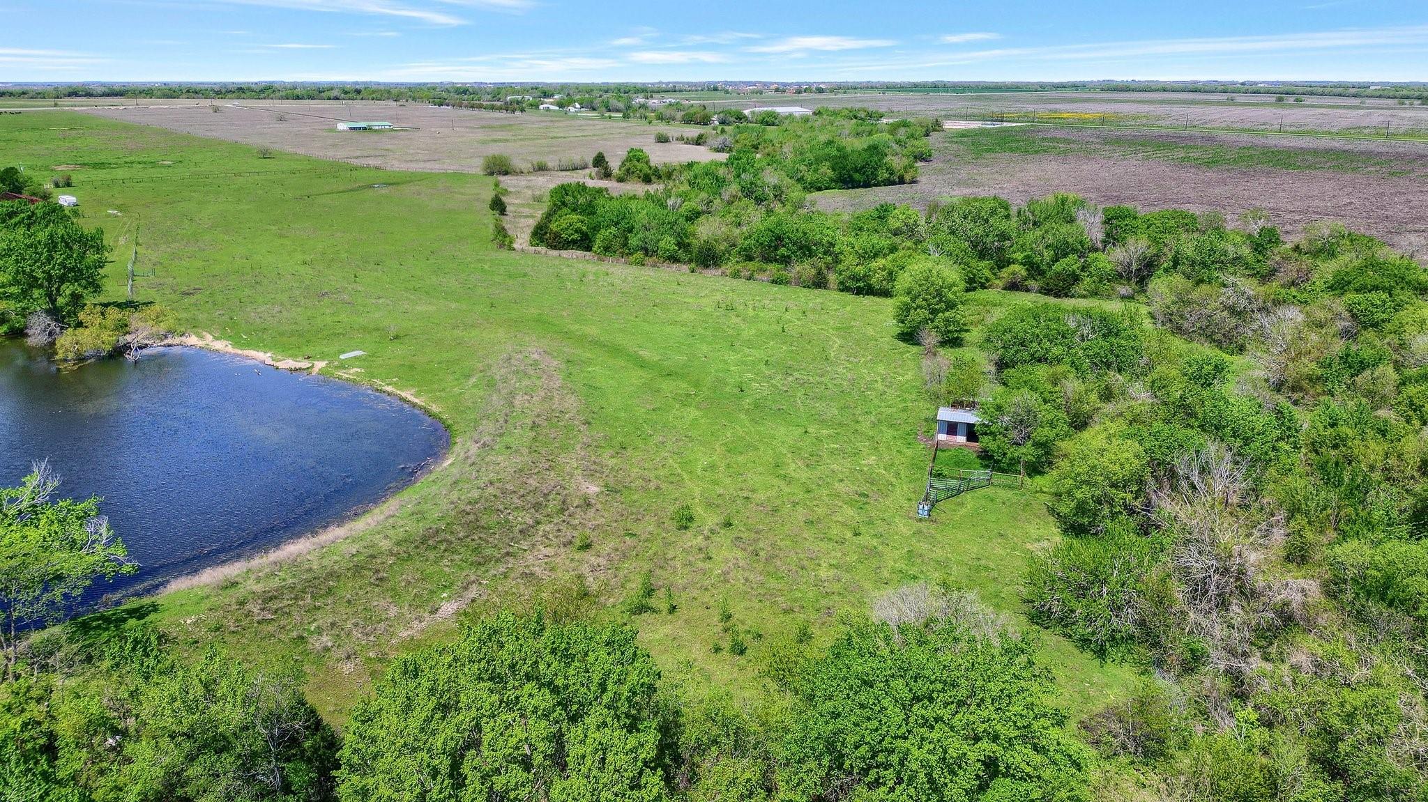main property photo 21