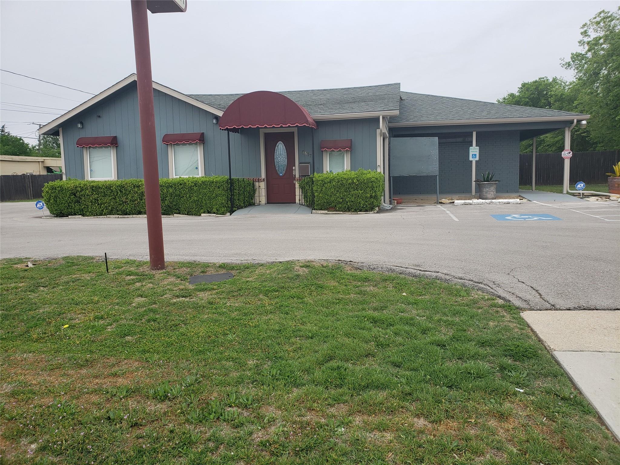 main property photo 39