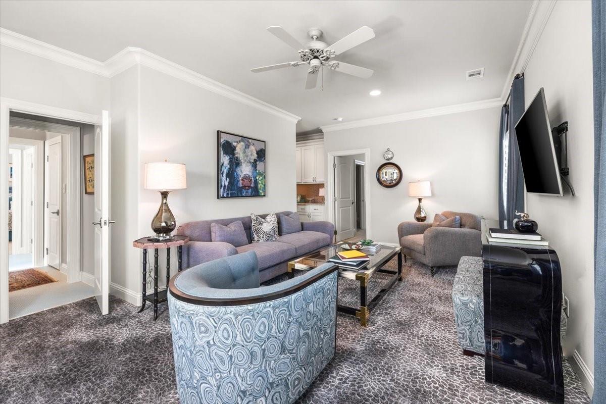property viewer photo 25