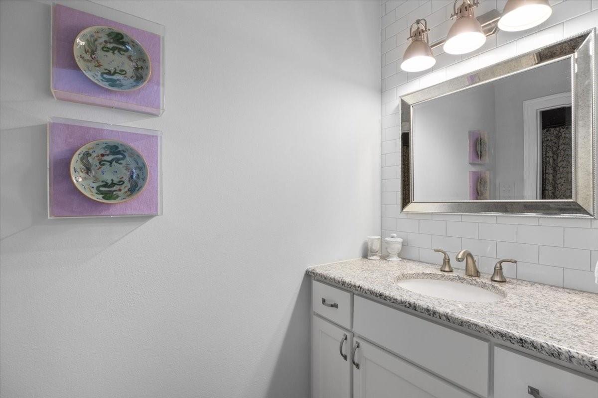 property viewer photo 30