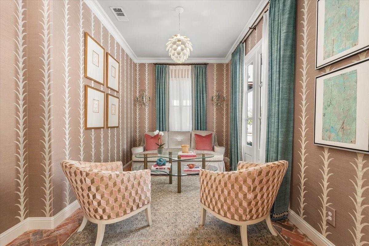 property viewer photo 5