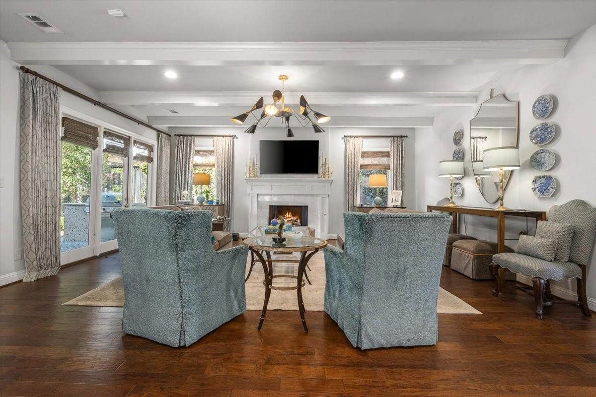 property viewer photo 8