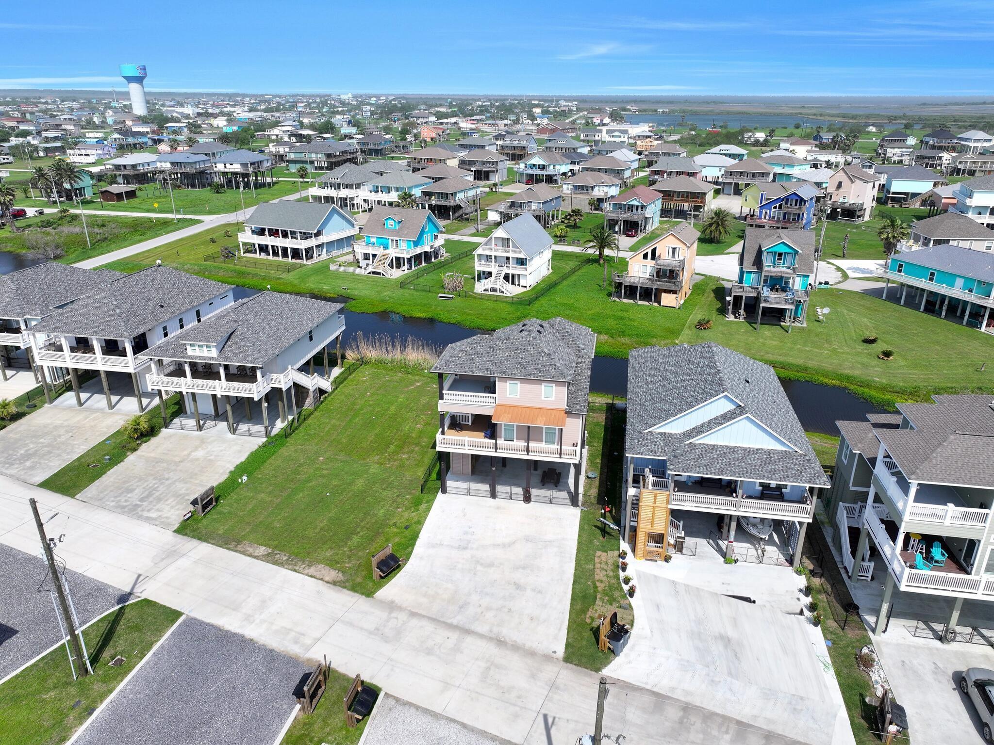 main property photo 29