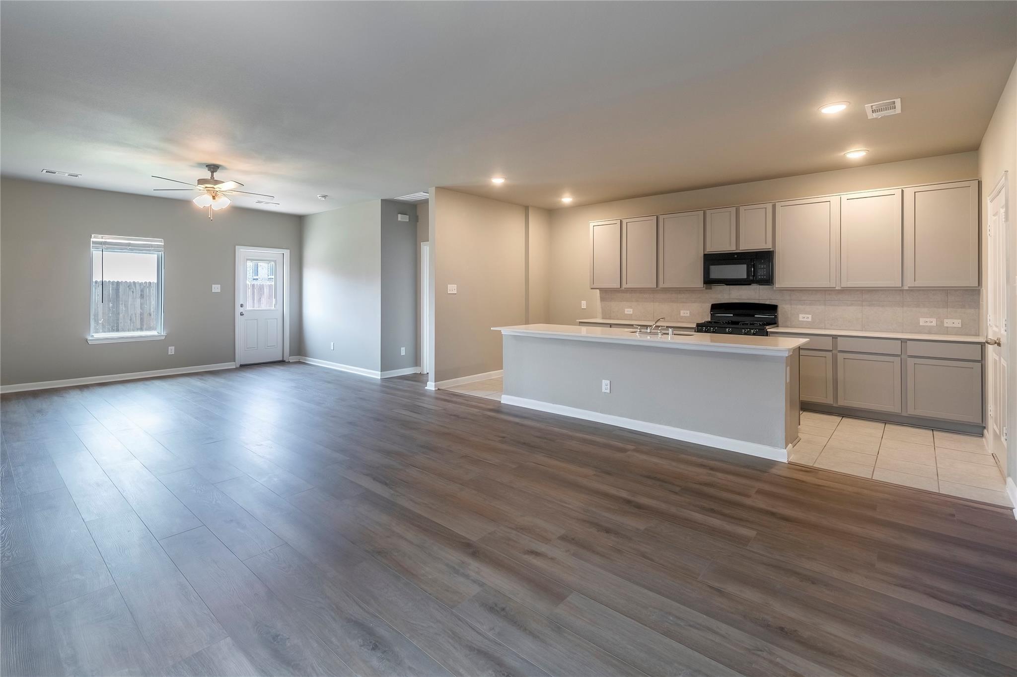 property viewer photo 1