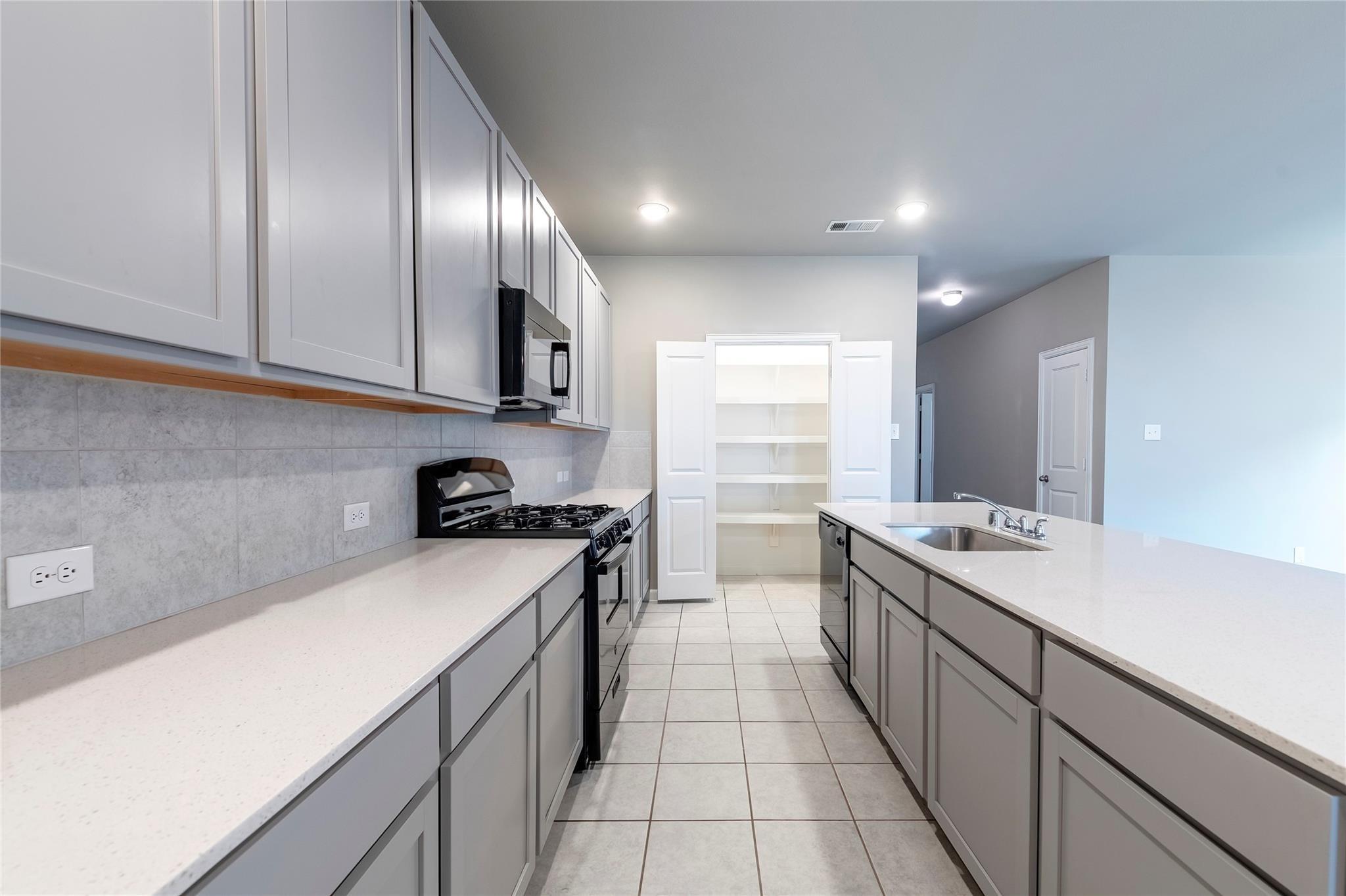 property viewer photo 6