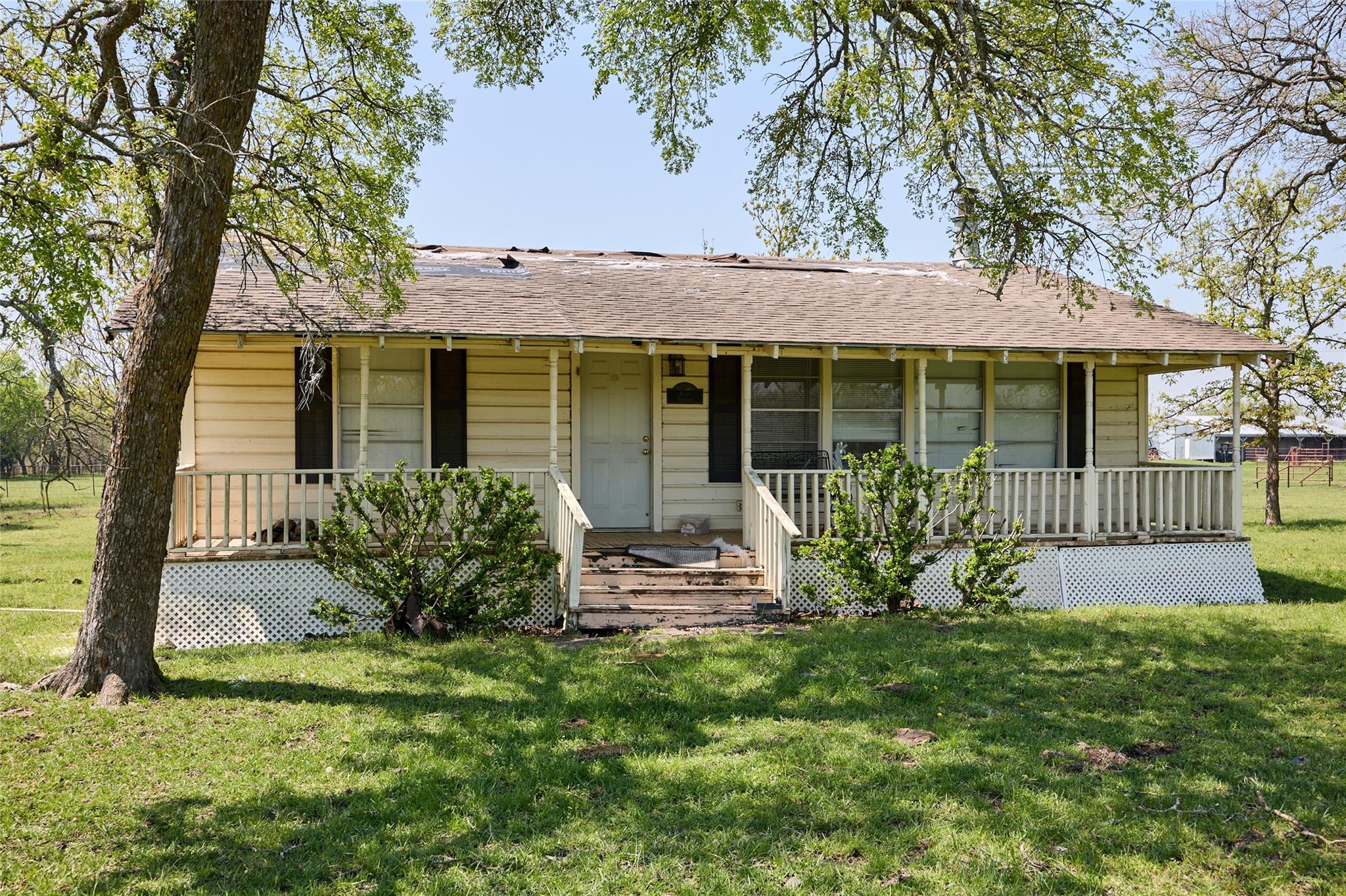 main property photo 9